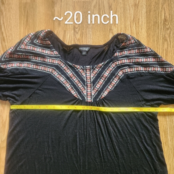 Lucky Brand Top - Picture 7 of 9